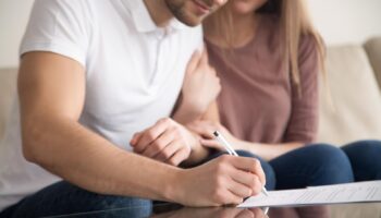 Брачный контракт после заключения брака: плюсы и минусы