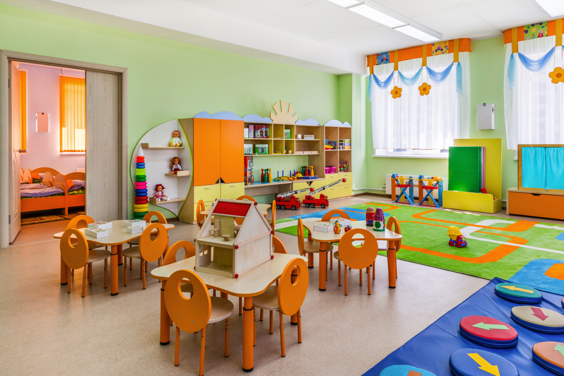 Формирование очереди и порядок приема в детский сад в Москве